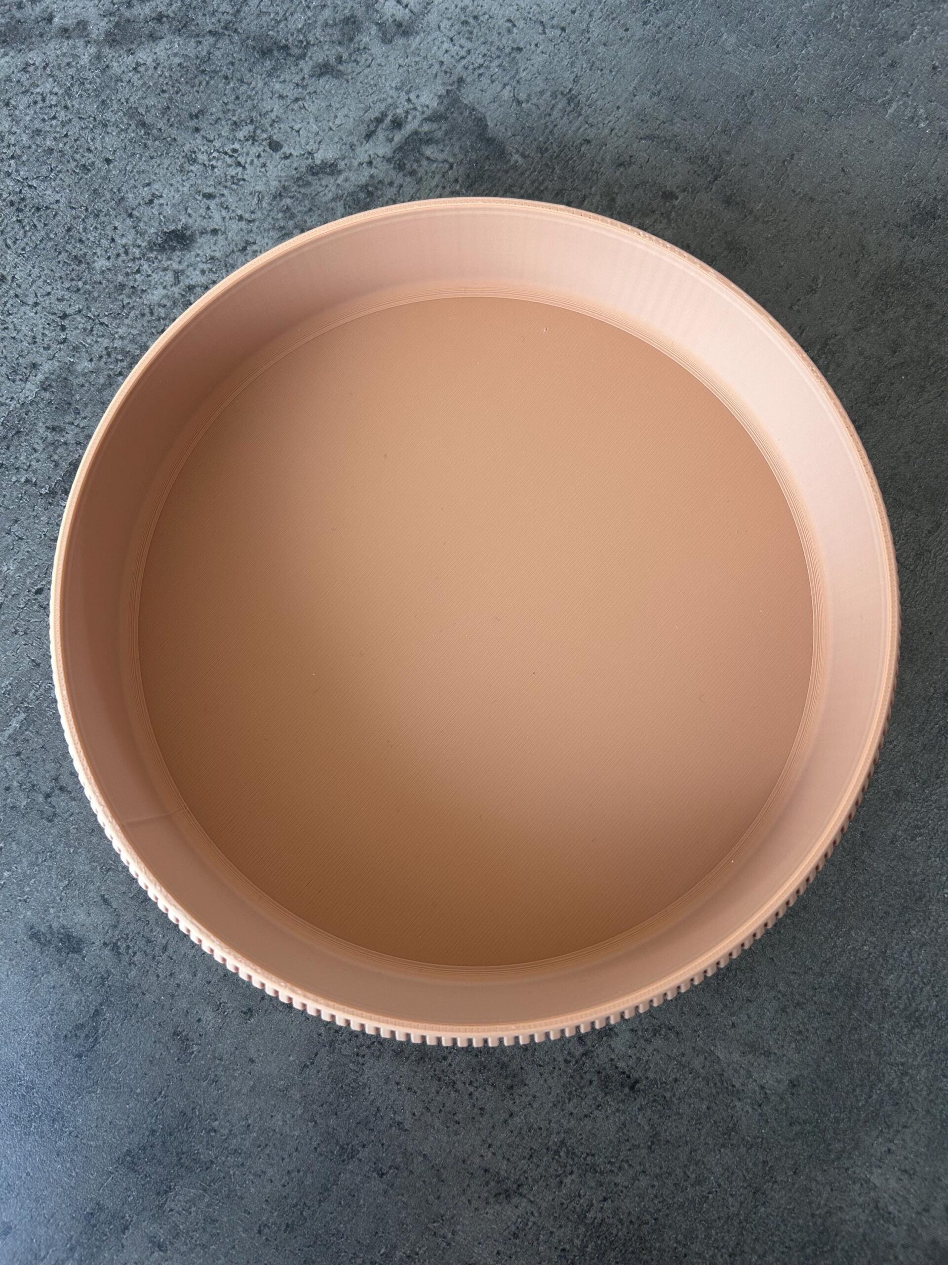 Moderne Dekoschale mit gerillter Oberfläche – Bild 2